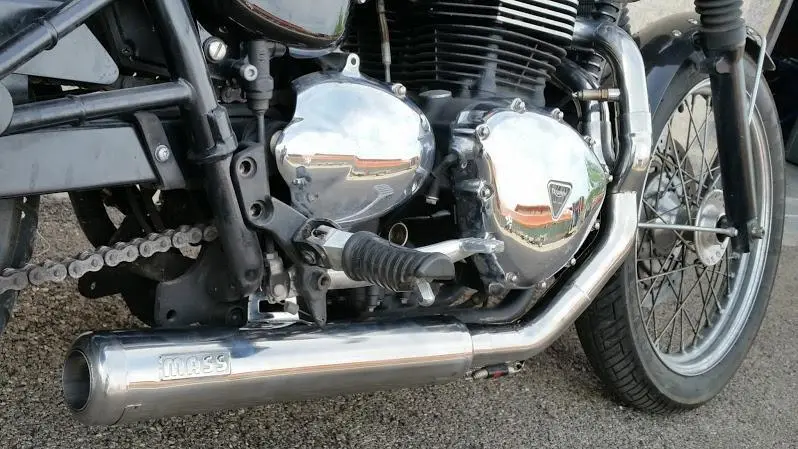 Echappement "Cross" Bonneville / Scrambler / Thruxton