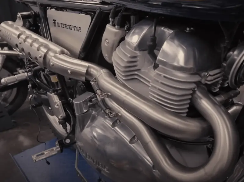 Echappement "scrambler" Royal Enfield Interceptor 650