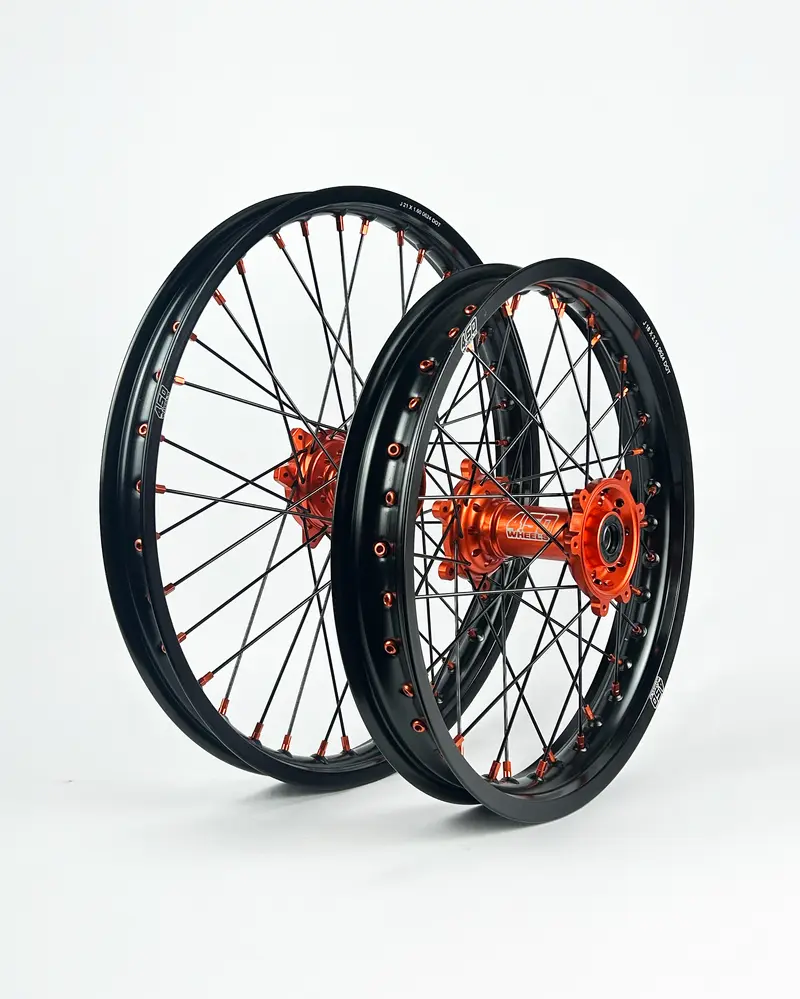 PAIRE JANTES ORANGE SUR-RON ULTRA BEE