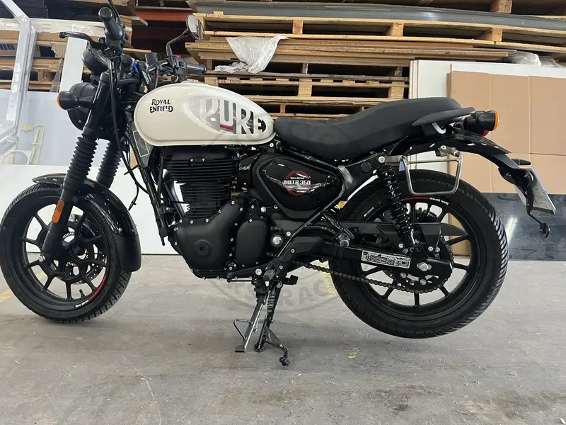 Support de sacoche gauche noir satiné Poderosa – Royal Enfield Hunter 350