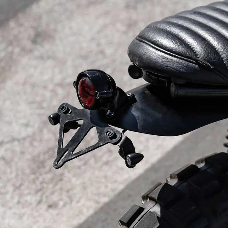 Supports clignotants L-CLAMPS - Fixation sur plaque d'immatriculation | Motone Customs