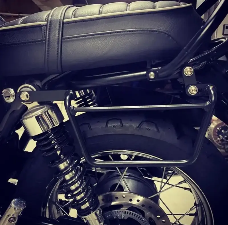 Supports de sacoches noir satiné Poderosa – Triumph Bonneville T120 (gauche + droite)