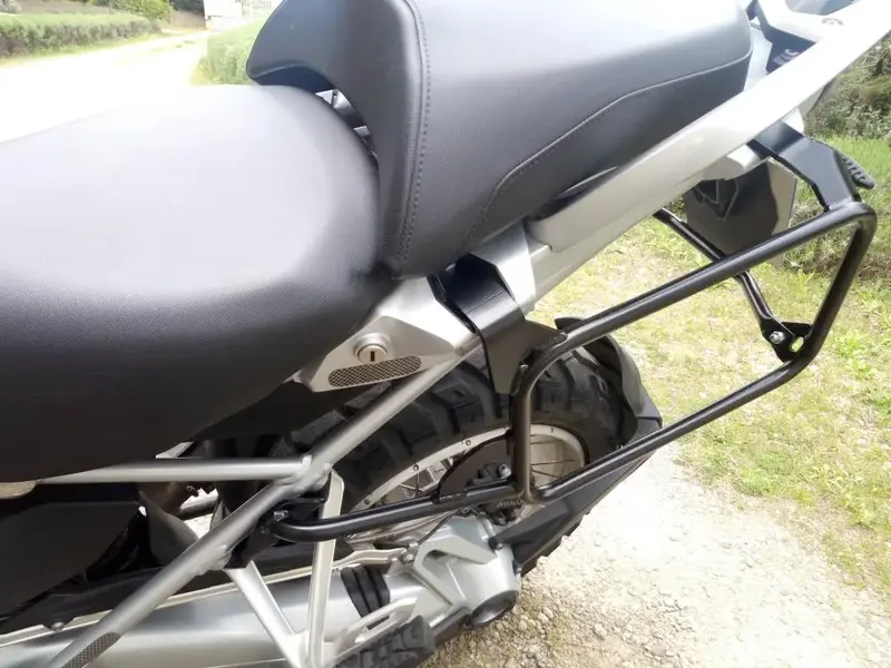 Supports de Valises Latérales - BMW R1200 LC & 1250 GS/A